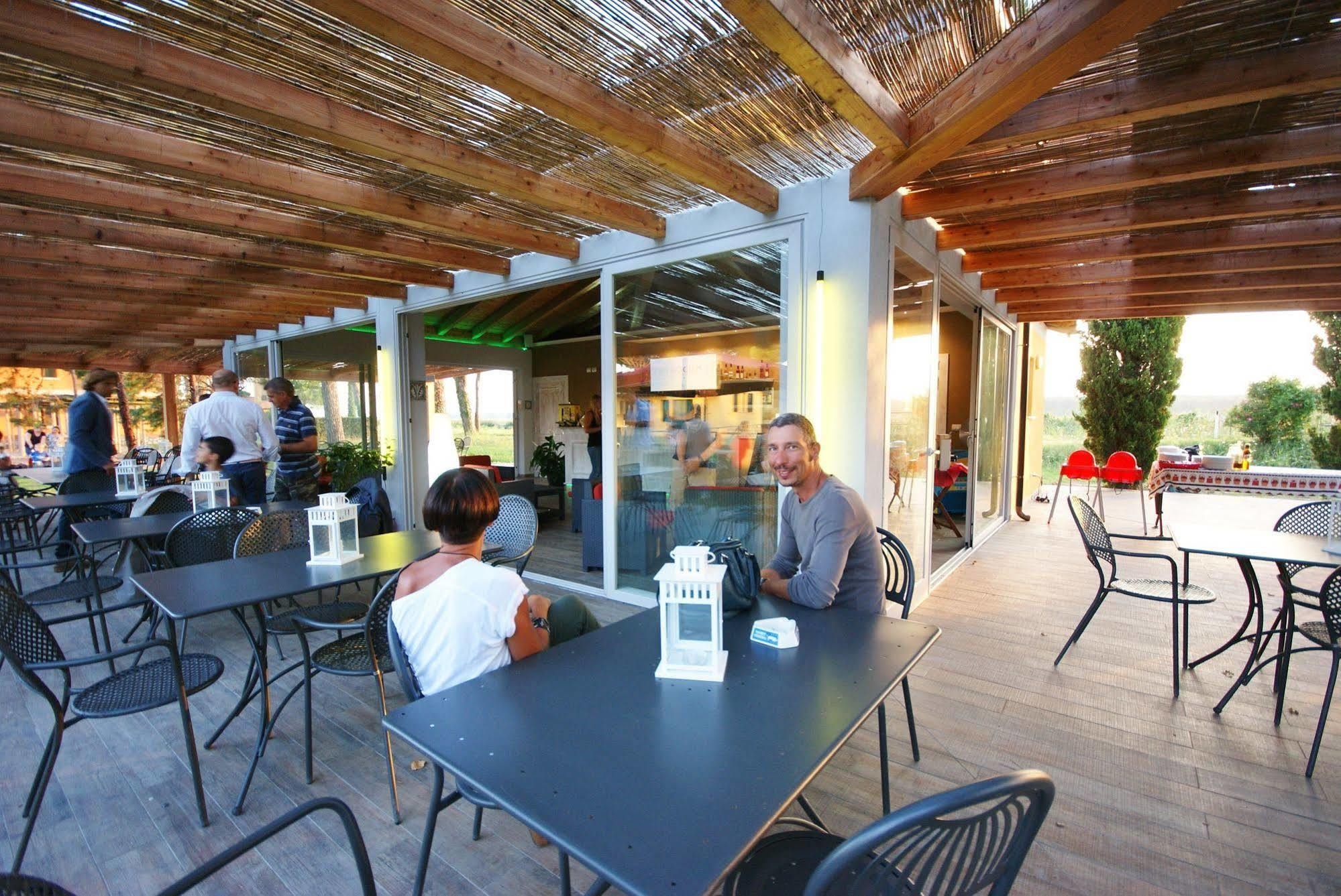 La Fattoria Di Tirrenia Aparthotel Εξωτερικό φωτογραφία